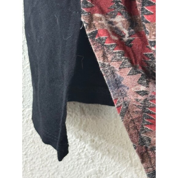 Edista Womens Cold Shoulder Top Geometric Tribal Print S black gray rayon READ - Picture 6 of 7